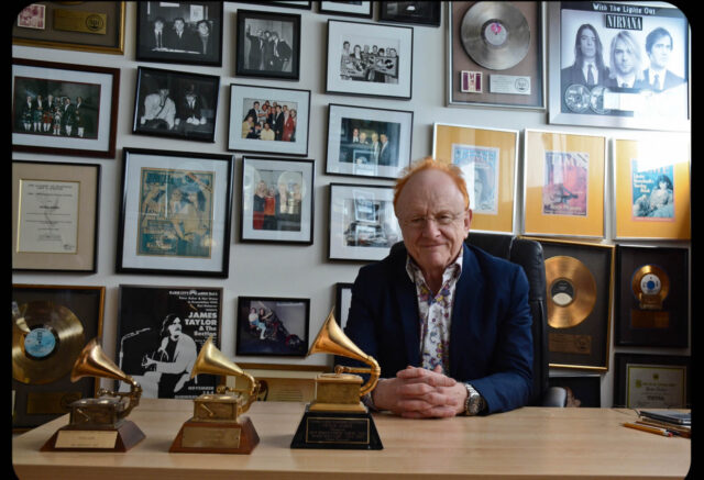 Peter Asher in a scene from Peter Asher: Everywhere Man