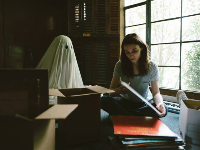 Rooney Mara in a scene from A Ghost Story.