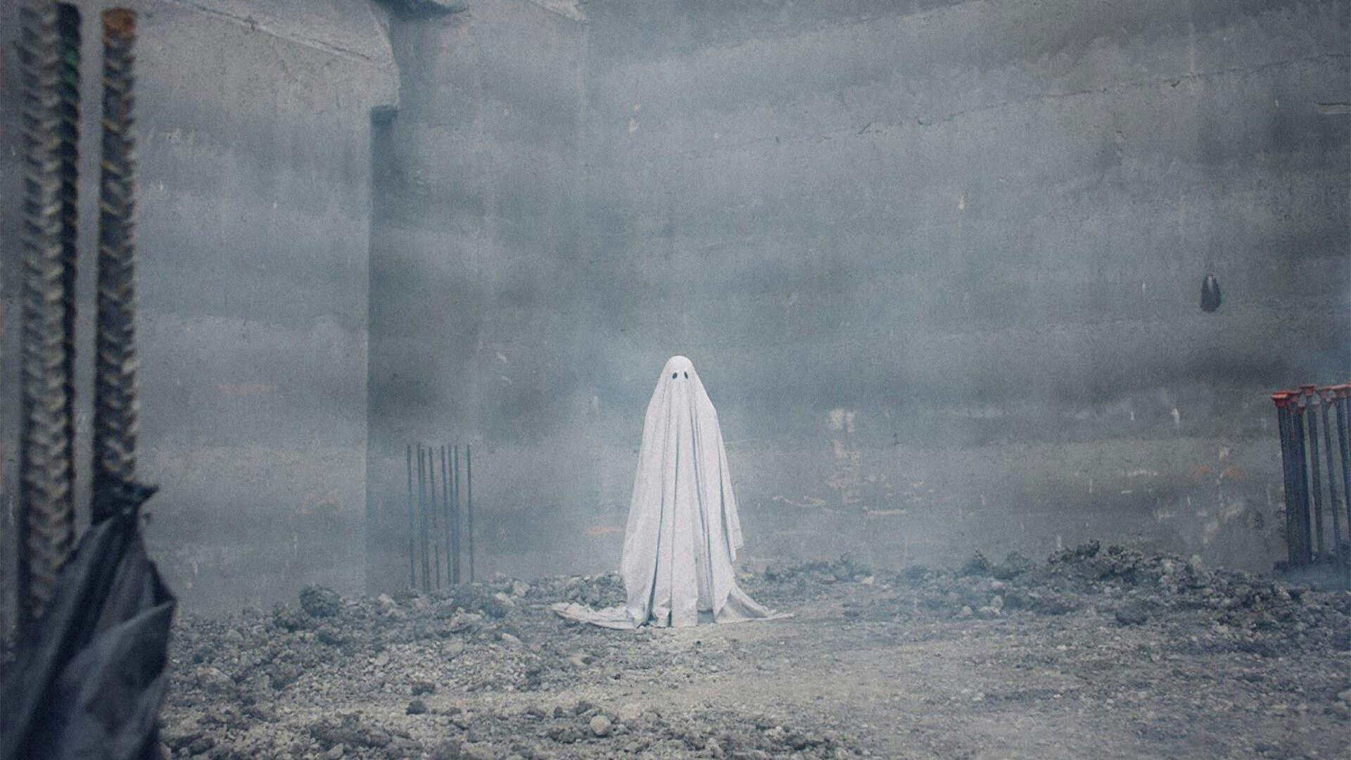 A scene from A Ghost Story.