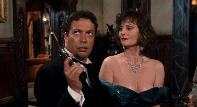 Tim Curry and Lesley Ann Warren in a scene from Clue.