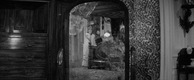 Julie Harris in a scene from The Haunting.